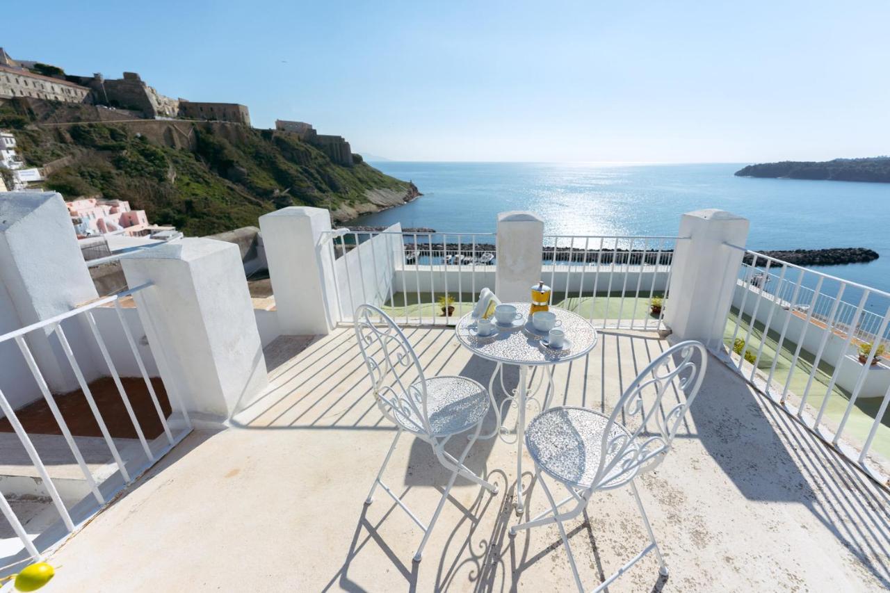 Apartament Torretta Corricella- Torretta Procida Zewnętrze zdjęcie
